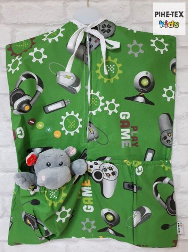 Gamer zöld 4 részes ovis kezdőcsomag (597/Z)  (2 részes mintás, ovis zsák, tornazsák, óvodai derékalj) + ajándék ovis törölköző