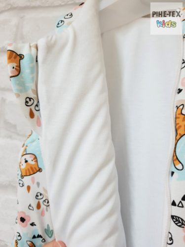 Tigris kamáslis,bélelt tipegő hálózsák 